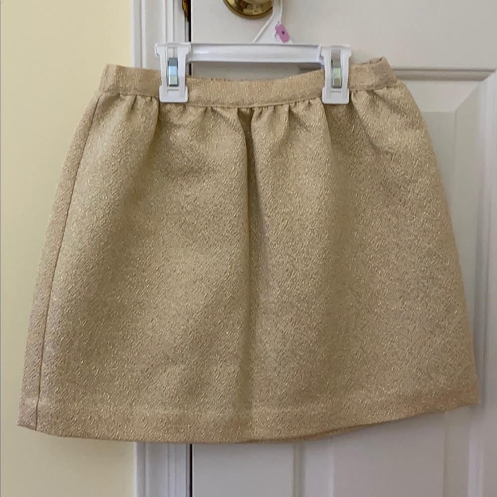 Gold sparkly Vineyard vines skirt!
